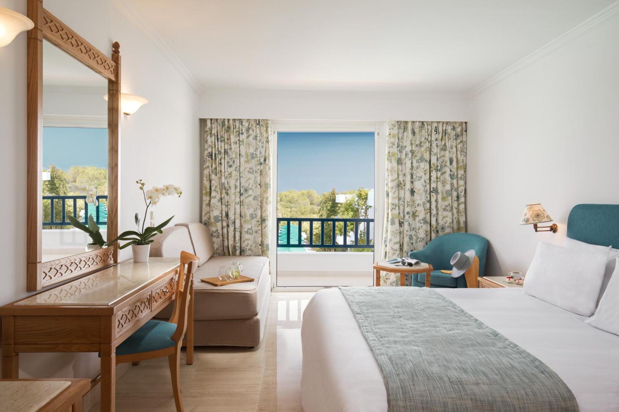 Mitsis Ramira Resort